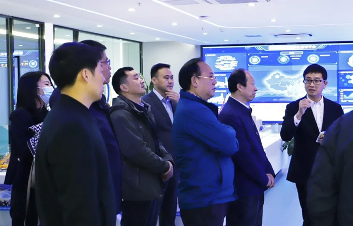 江苏省发改委副主任林康调研星空平台app-星空(中国)
发展情况-3.jpg